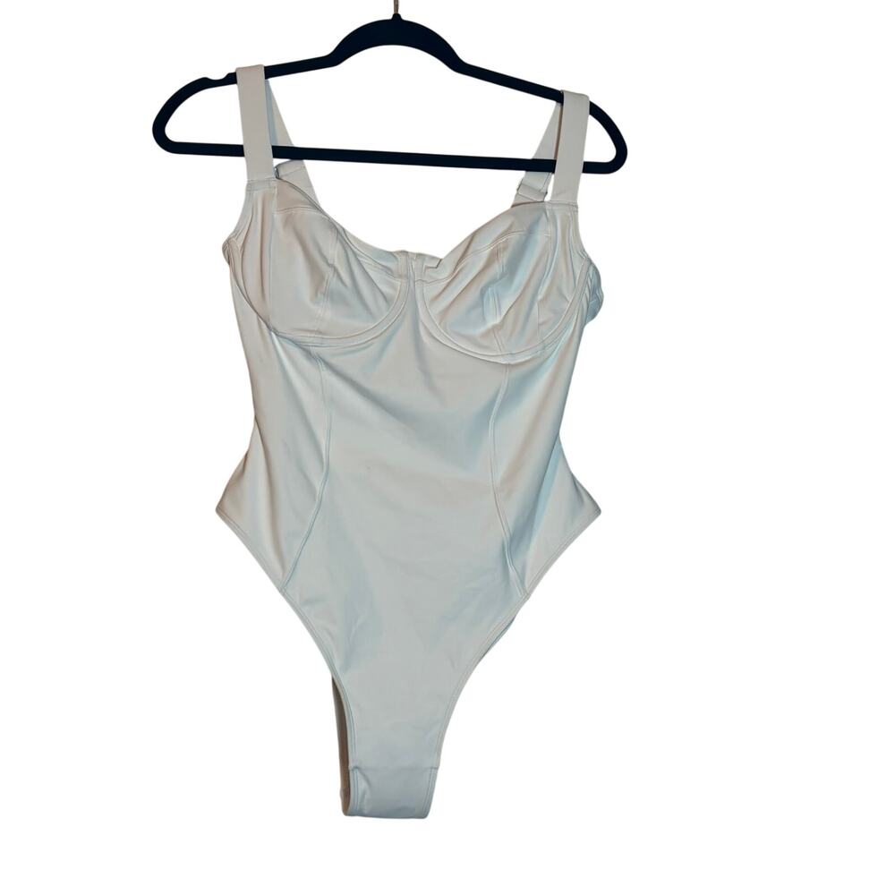 TA3 White One Piece Swimsuit D/DD Large Lace Up Back Underwire NWT Shaping